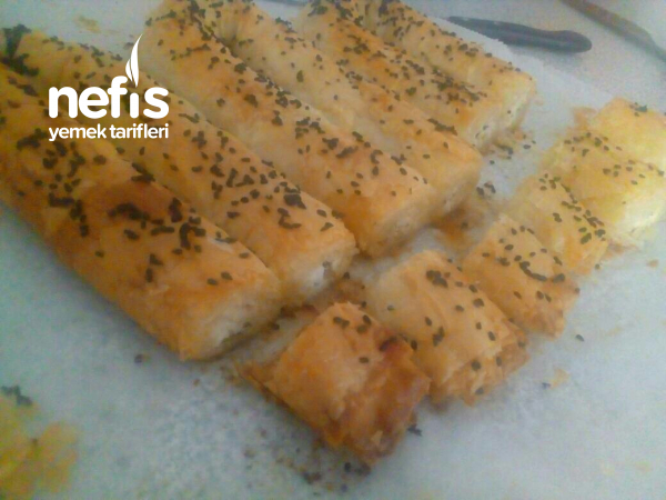 Baklava Yufkasından Sarıyer Böreği Nefis Yemek Tarifleri 5544769