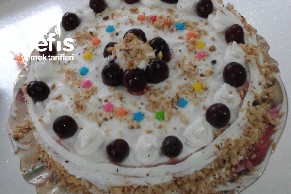 Yaş Pasta Nefis Yemek Tarifleri 5544625