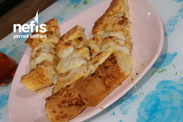 Mantarlı Körili Tavuklu Pide