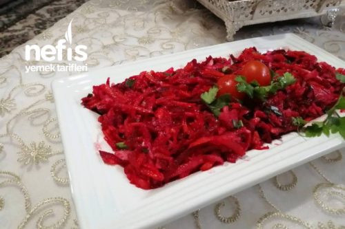Kırmızı Salatam Tarifi