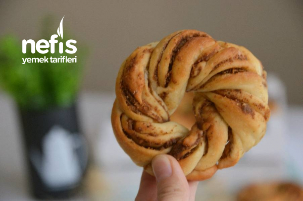 Teremyağlı Haşhaşlı Simit Çörek