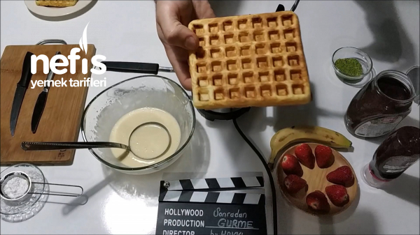 Evde Waffle Nasıl Yapılır? Kolay Waffle Ortaköy Waffle (videolu)