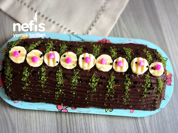 Teremyağlı Bisküvili Muzlu Piramit Pasta Nefis Yemek Tarifleri