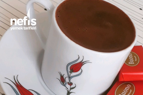 Damla Çikolatalı Enfes Türk Kahvesi