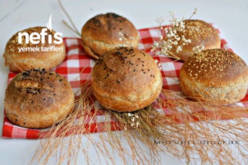 Güveçte Minik Ekmekler (Çok Pratik Yeni Başlayanlar İçin) Tarifi