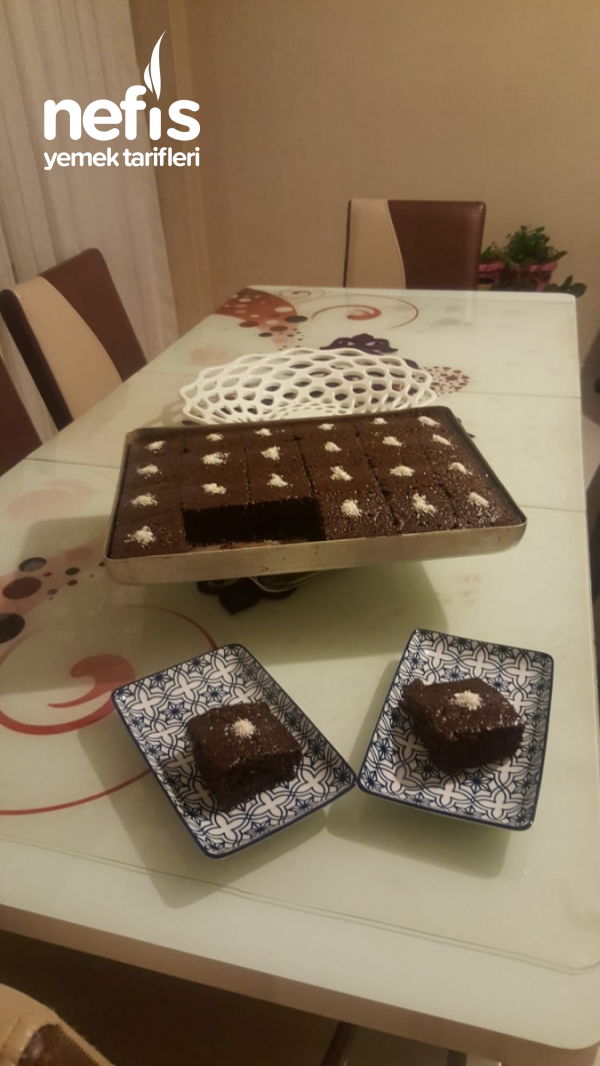 Çikolatalı Islak Kek(Bir Dilim Bir Dilim Daha )