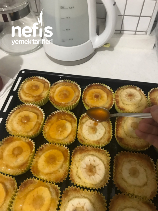 Teremyağlı Elmalı Marmelatlı Kek Nefis Yemek Tarifleri