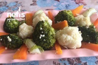 Karnabahar Brokoli Salatası (Mükemmel Sirkeli Sos) Tarifi