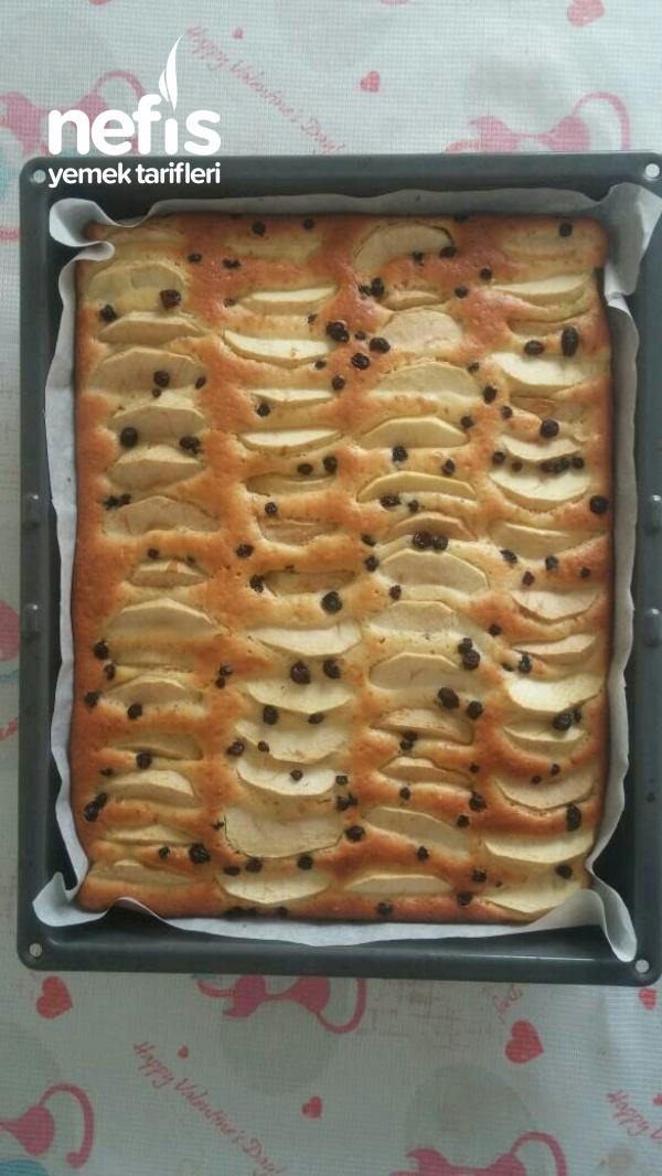 Soslu Elmalı Pasta Nefis Yemek Tarifleri 5675435