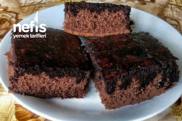 Soslu Kakaolu Kek Nefis Yemek Tarifleri 5654062