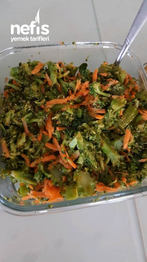 Havuclu Brokoli Salatası