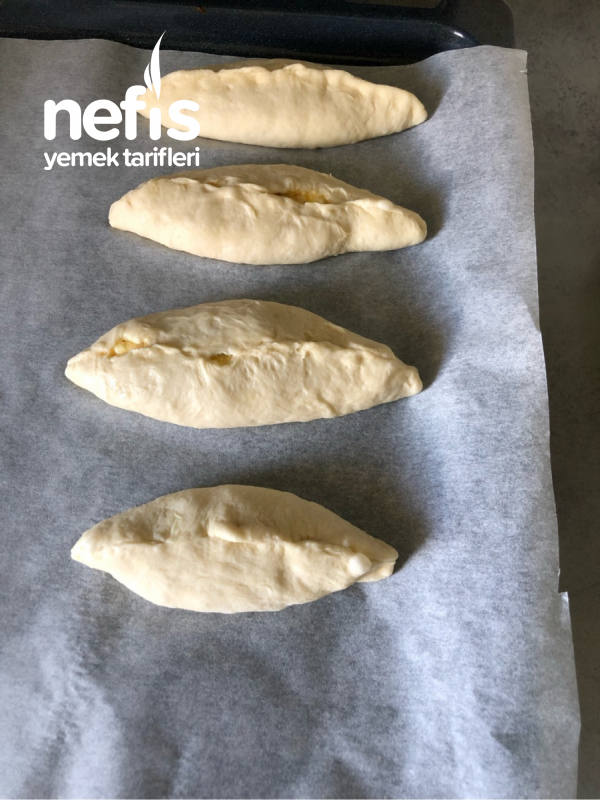 Yumurtalı Peynirli Pide