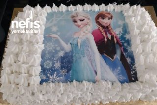 Elsa Doğum Günü Pastası Tarifi