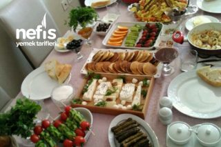 Misafirlere Kahvaltı Sofrası Tarifi