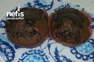 Oreolu Yumuşacık Çikolatalı Kek Tarifi