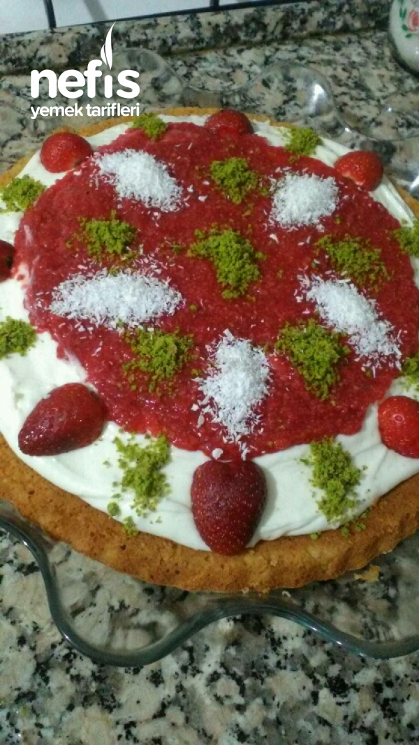 çilekli Tart Pasta