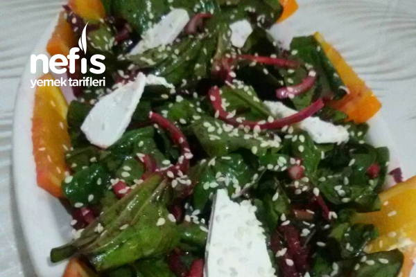 Kırmızı Pancarlı Ispanak Salatası