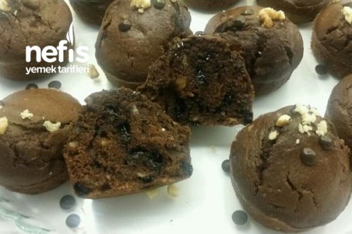 Enfes Çikolatalı Muzlu Muffinler Tarifi