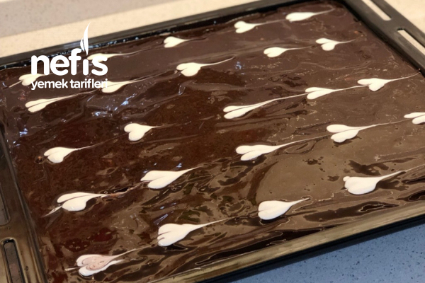 Islak Kek (Browni) Nefis Yemek Tarifleri 5619873