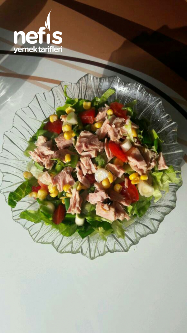 Ton Balıklı Lezzetli Salata