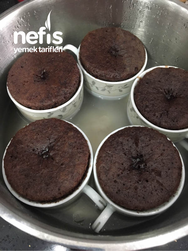 Fincan Kek (Tencerede) Nefis Yemek Tarifleri 5769585