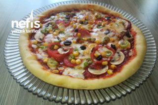 15 Dakikada Nefis Kenar Pizza Tarifi