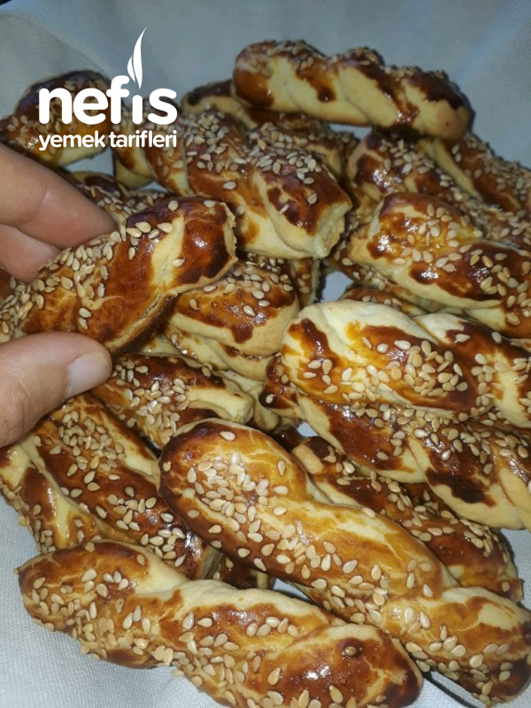Tuzlu Kurabiye (Kıyır Kıyır) Nefis Yemek Tarifleri 5372475
