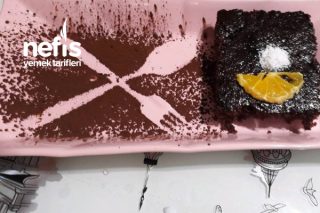 Fırın Tepsisinde Süper Islak Kek (Tam 25 Dilim) Tarifi