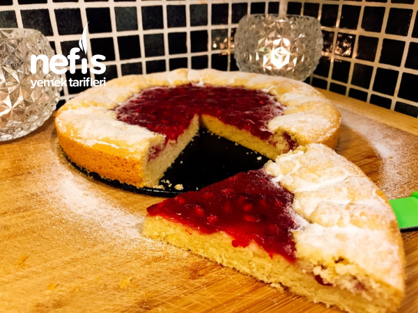 Kek Kalıbında Narlı Kurabiye Tart Tarifi