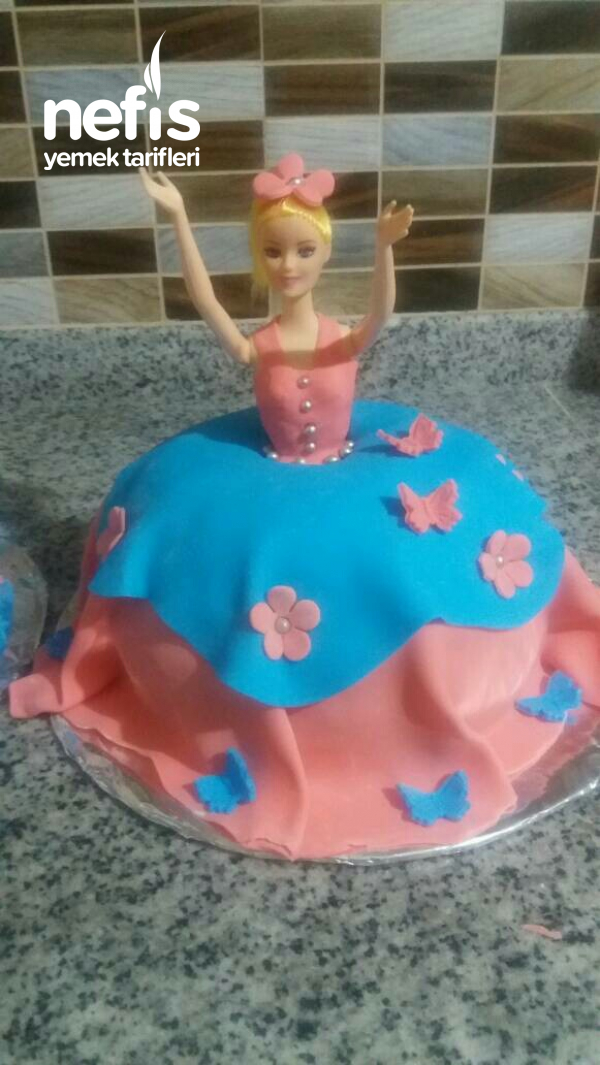Barbie Doğum Günü Pastası