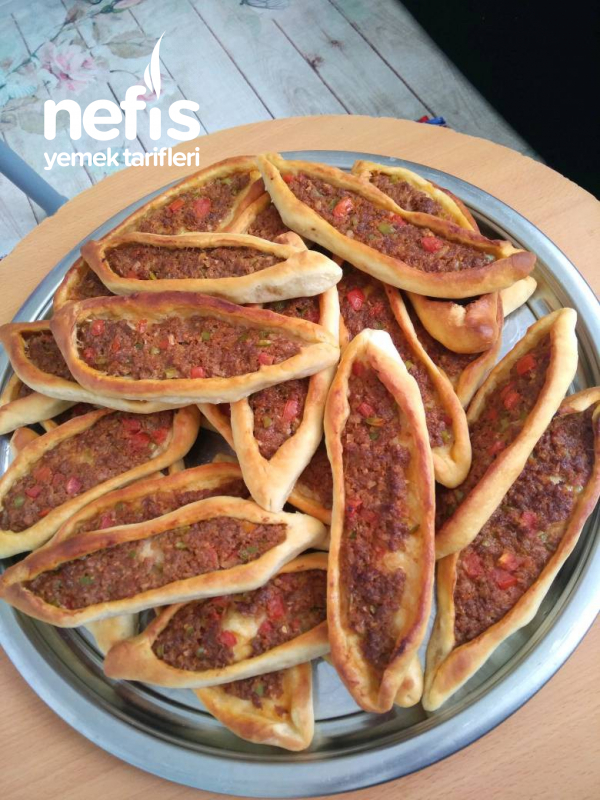 Kıymalı Karadeniz Pide