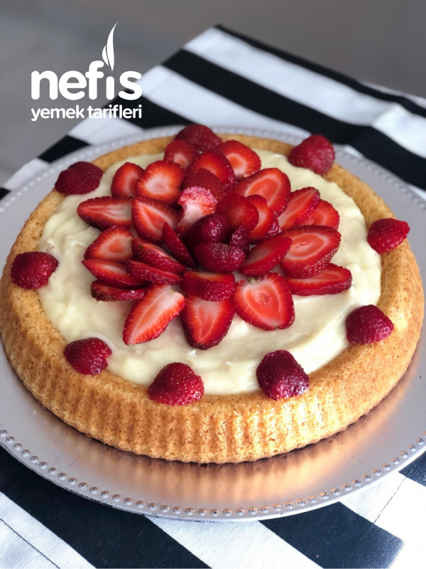 Çilekli Tart Kek Nefis Yemek Tarifleri 5823298