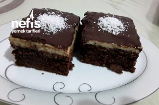 Çikolata Soslu Şerbetli Pudingli Yumuşacık Kek Tarifi