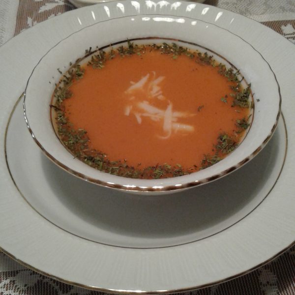 Sütlü Domates Çorbası ENFES LEZZETTE Nefis Yemek Tarifleri