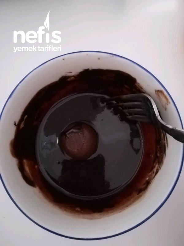 Kahve Aromalı Çikolata Topları