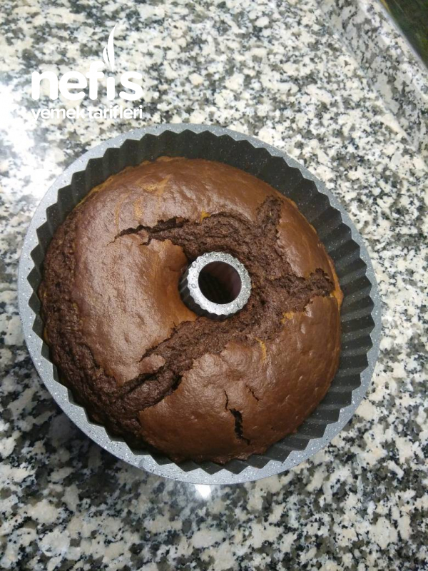 Üzümlü Sade Ve Kakaolu Kek Nefis Yemek Tarifleri