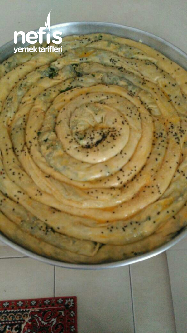 Teremyağlı Ispanaklı Peynirli Kol Böreği