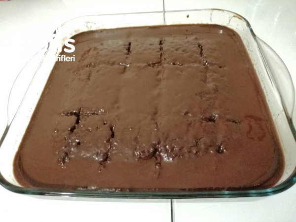 Brownie Tadında Islak Kek