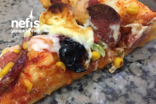 Bol Malzemeli Karma Pizza Tarifi
