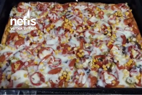 Bol Malzemos Ev Pizzası Tarifi