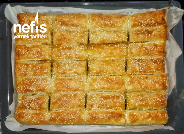 Tek Tepside 3 Çeşit Börek (Baklava Yufkasından)