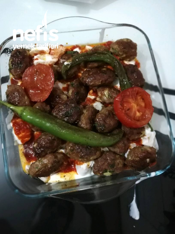 Köfteli İskender(balaban Köfte)