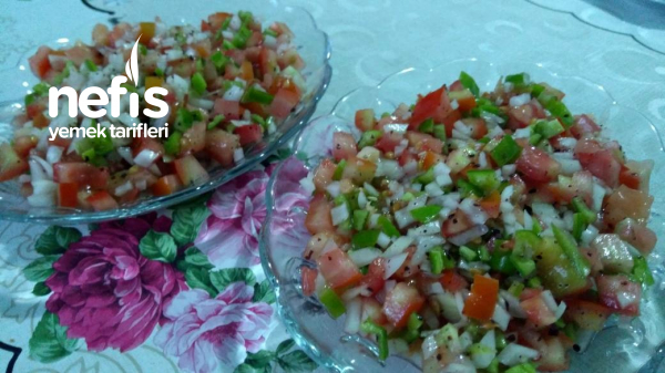 Enfes Domates Salatası