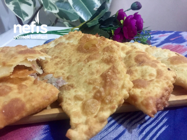Çiğ börek (Tatar mutfağından)