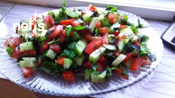 Mevsim Salatasi