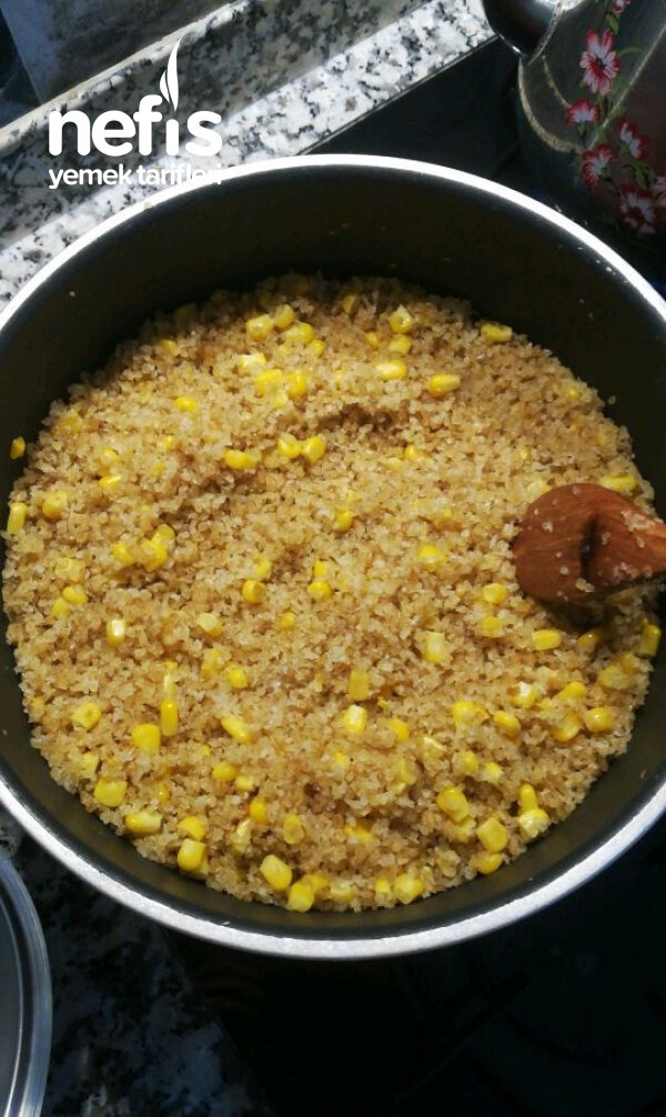 Mısırlı Bulgur Pilavı - Nefis Yemek Tarifleri - #5772412