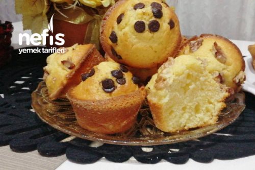 Muz Pudingli Muffin Kekleri (12 Adet) Tarifi