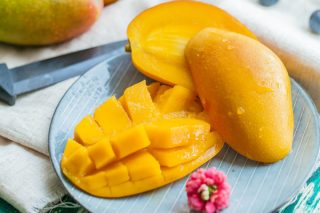 Vitamin Deposu Mangonun Az Bilinen 7 Mucizevi Faydası Tarifi