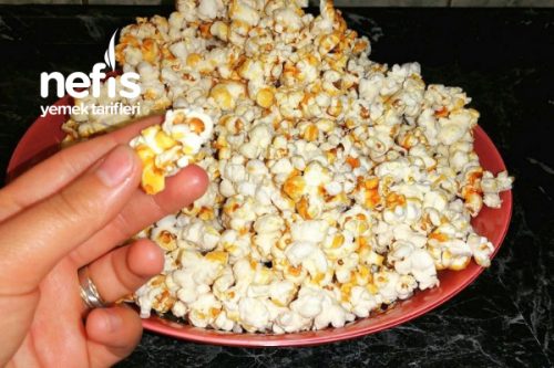 Karamelli Patlamış Mısır (Popcorn, Karamelize Edilmiş Mısır) Tarifi
