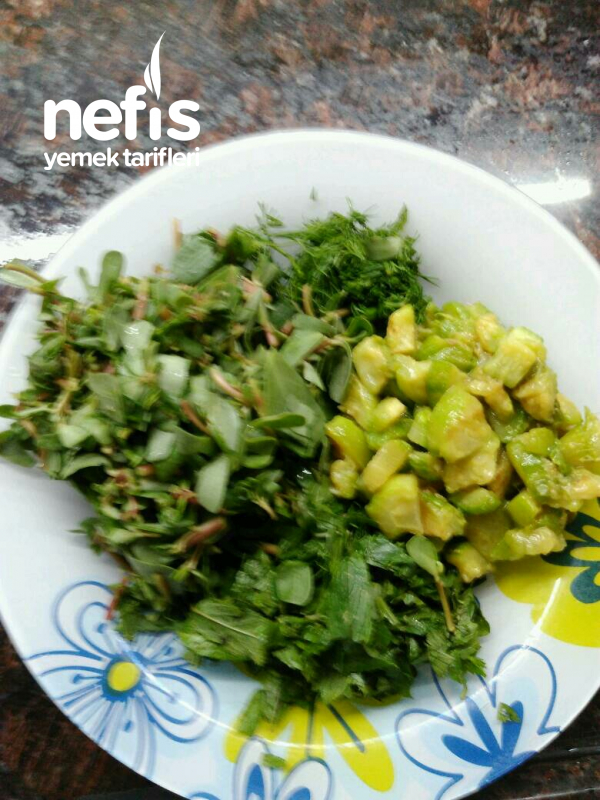 Kabaklı Semizotu Salatası (yoğurtlama)